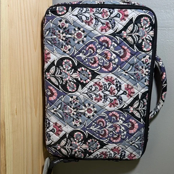 Vera Bradley Black and Pink Floral Laptop Bag - Picture 3 of 6